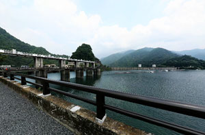小河内左岸ダムサイト