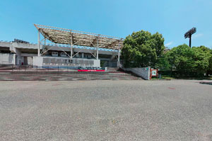 町田市立陸上競技場前