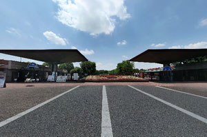 昭和記念公園立川口