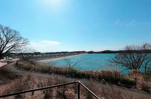 多摩湖排水路