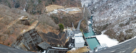 小河内ダムダム下俯瞰